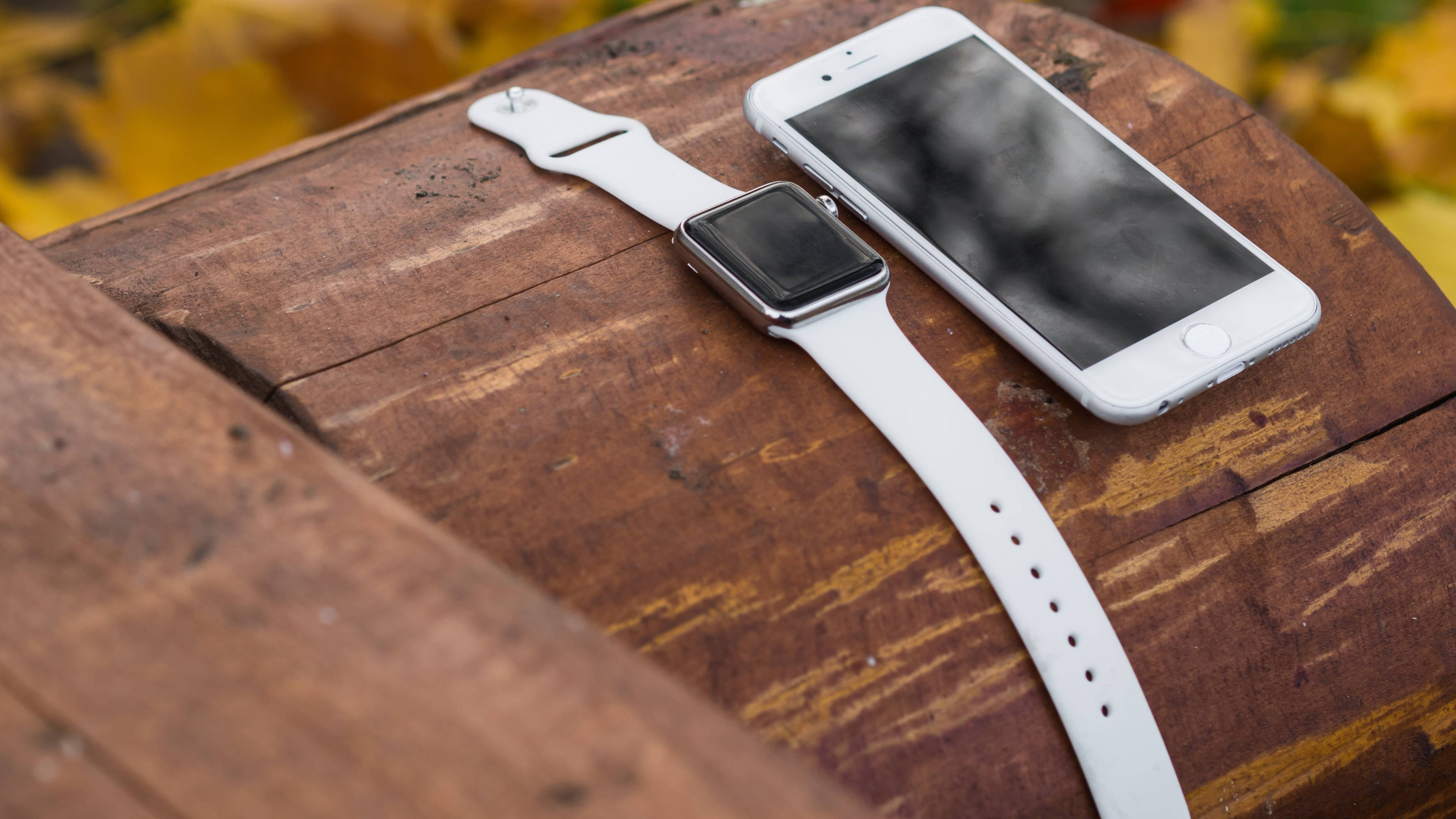 Фирменный белый цвет Apple Watch Шпалери