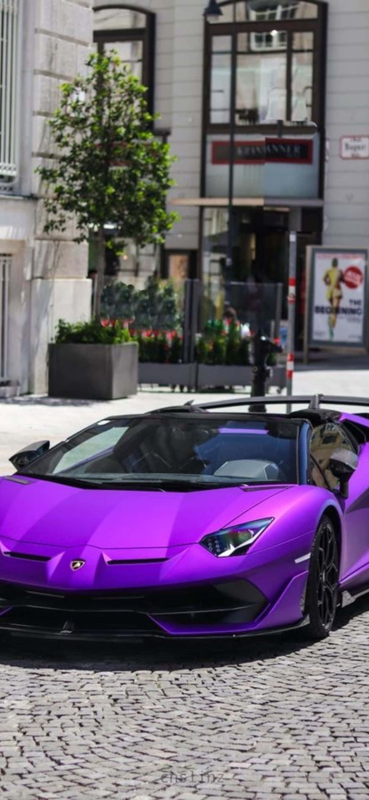 Фон для iPhone XS Max Lamborghini Purple Aventador Шпалери