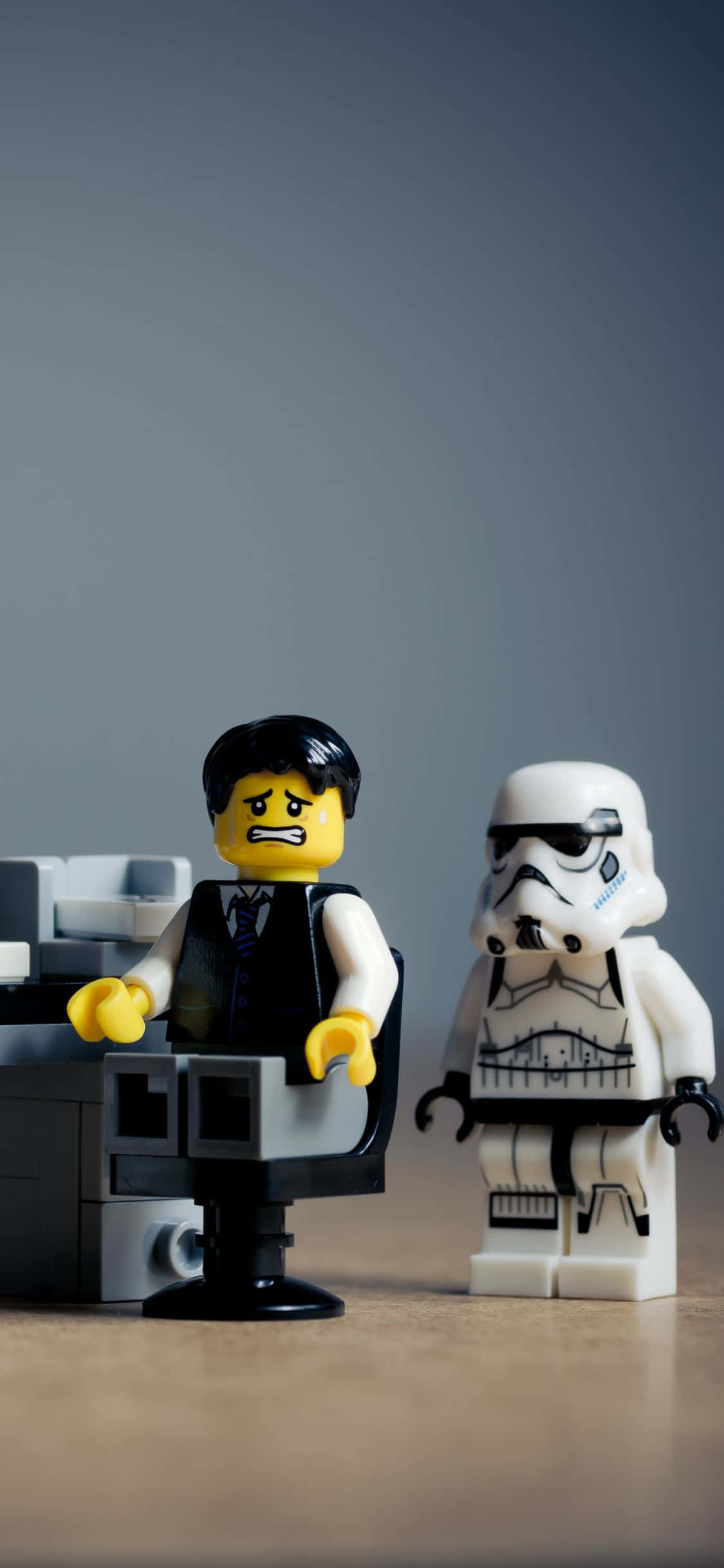 Фон офисного Lego для iPhone XS Шпалери