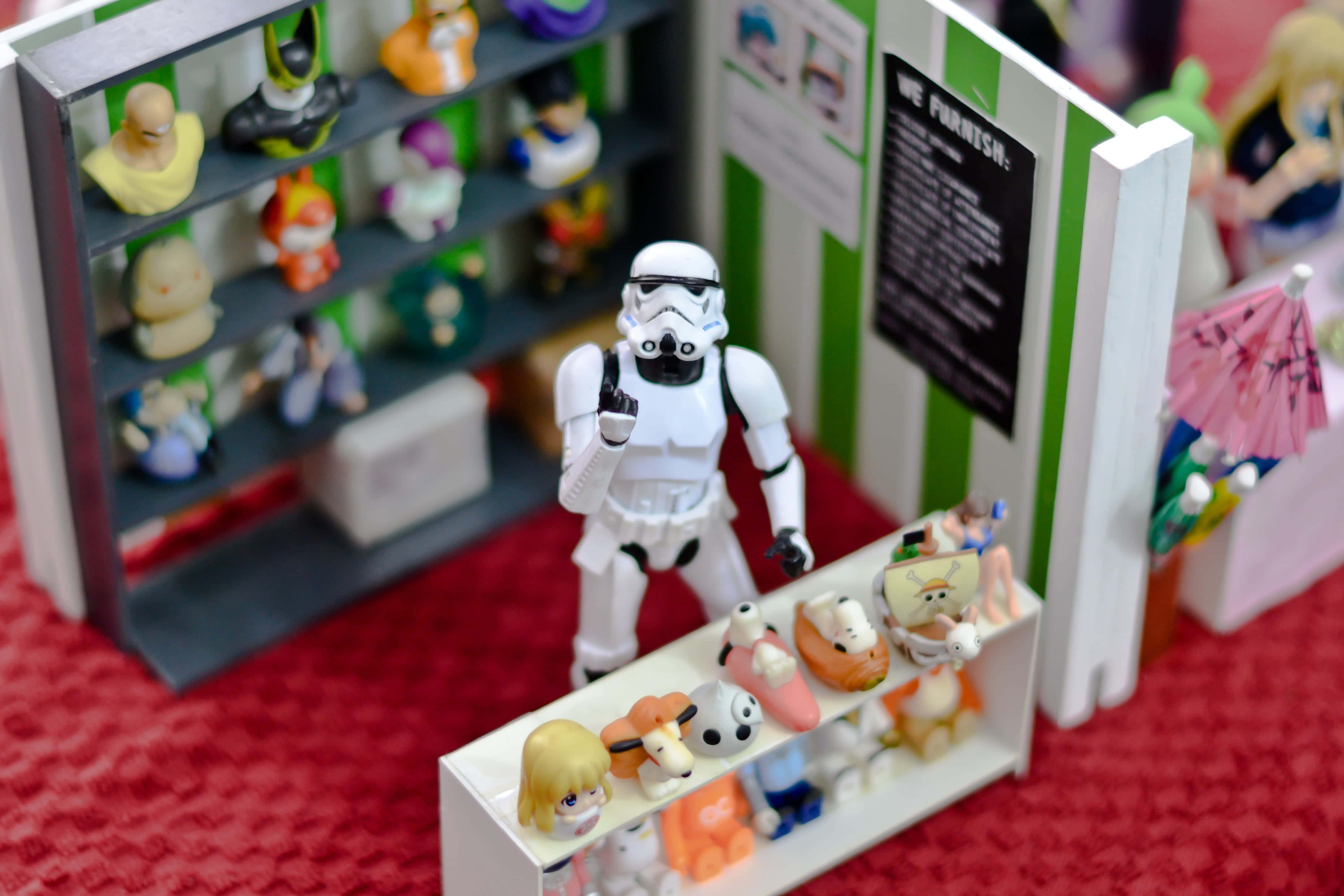 Фото гаражного распродажи Star Wars Шпалери