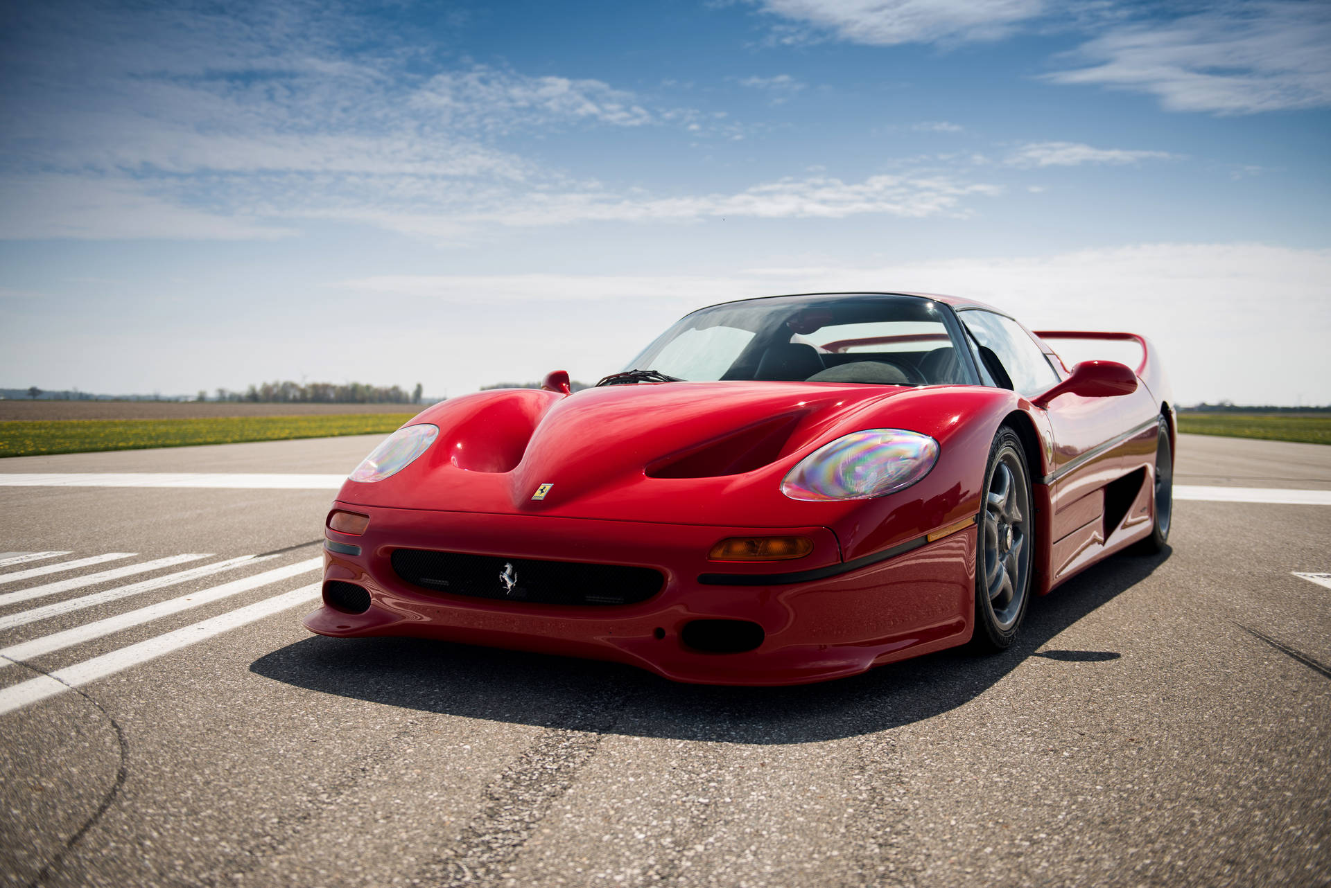 Червоний Ferrari F50 Шпалери