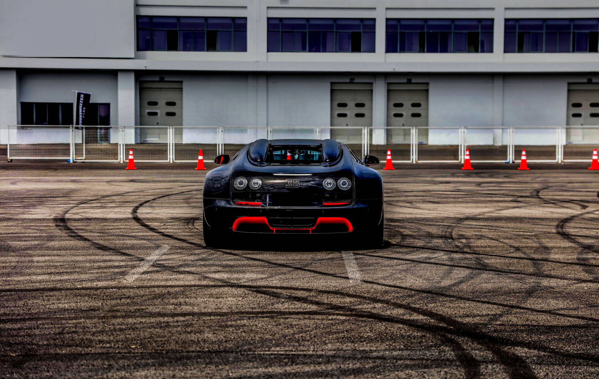 Шпалери Червоно-чорний Bugatti Veyron