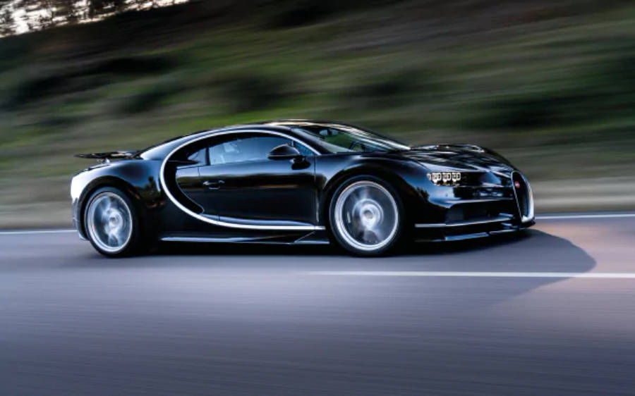 Чорний Bugatti Chiron 4K Шпалери