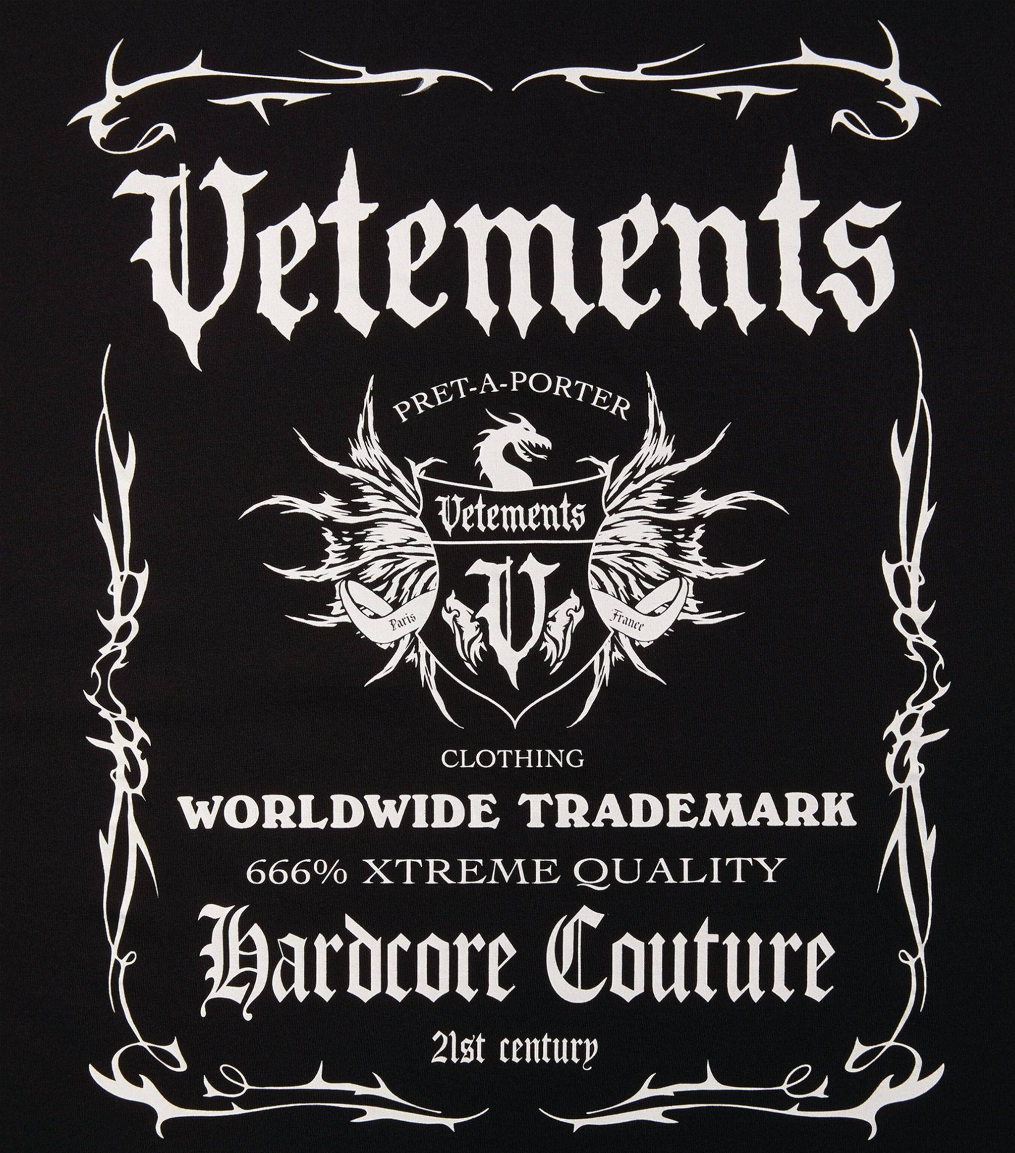 Логотип Vetements Black Label Шпалери