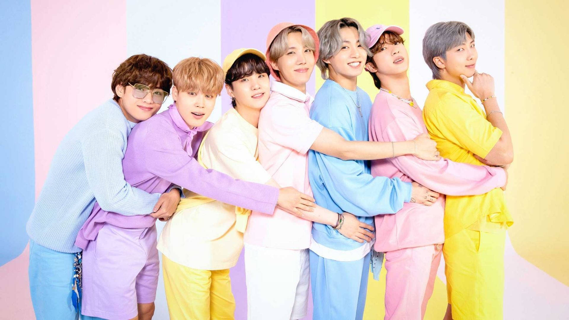 Шпалери для робочого столу BTS у ланцюжку обіймів Шпалери