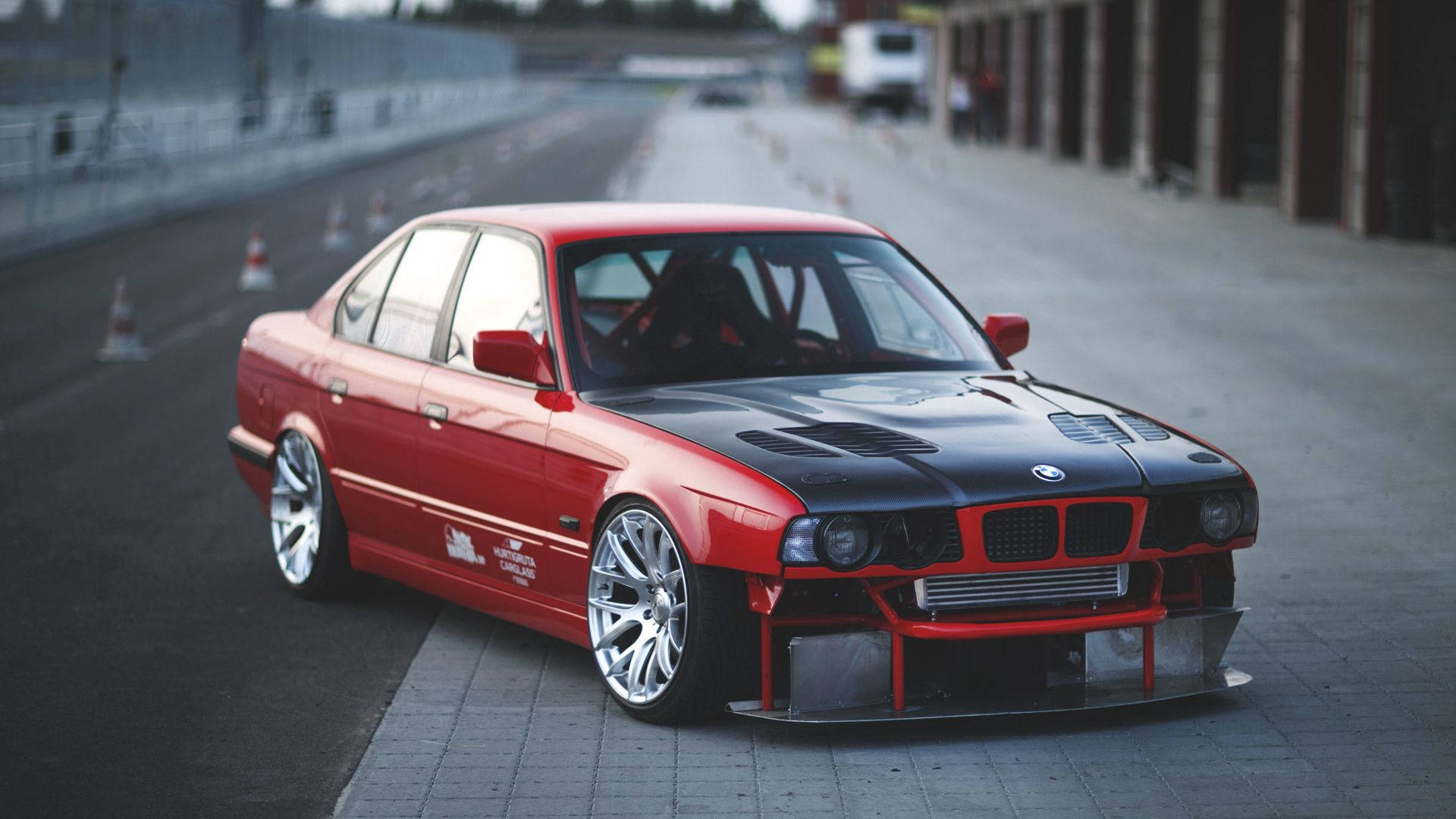 Червоний E46 Full HD BMW