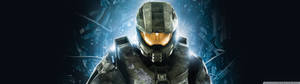 Halo Мастер Чиф вид спереди с драматической подсветкой обои — 32:9 Шпалери