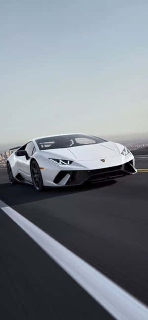 Фон iPhone Xs Max Lamborghini — Tecno Pova Шпалери
