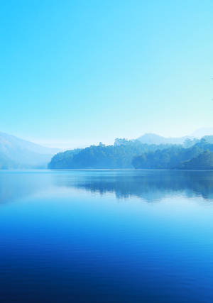 Light Blue Aesthetic Misty Mountains Wallpaper — Рассвет Шпалери