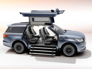 Lincoln Navigator 2021 з дверима типу «крило чайки» — Автомобілі Шпалери