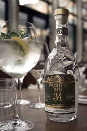 Purity Gin — Xiaomi Pad Шпалери