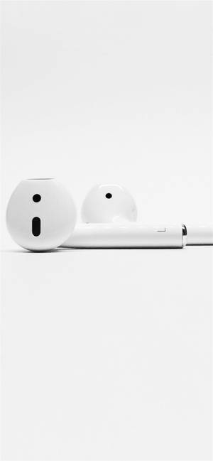 Белый iPhone AirPods — iPhone 12 mini Шпалери