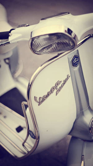 Білий ретро-естетичний Vespa Sprint обої — Ретро естетика Шпалери