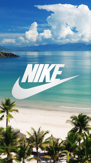 Крутий пляж з емблемою Nike