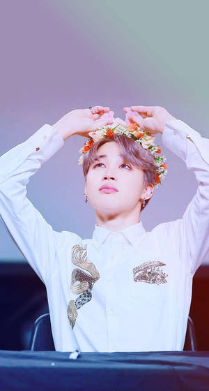 Милий BTS Чімін з квітковим вінком — Милі BTS Шпалери