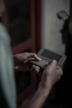 Мобильный телефон Nokia 9300 — Nokia Шпалери