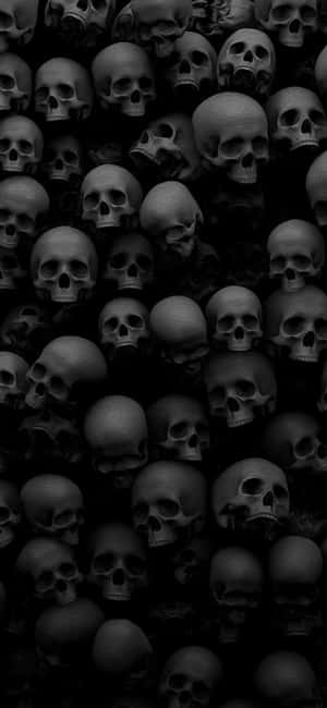 Spooky Iphone — Pixel 8a Шпалери