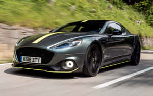 Подпись: Aston Martin Rapide S – Слияние мощи и роскоши — Steam Deck OLED Шпалери