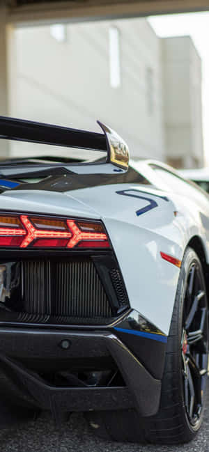 Фон iPhone Xs Max Lamborghini — Galaxy A08 Шпалери