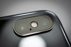 Обои с космическим серым iPhone Xs